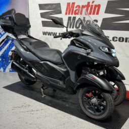 YAMAHA Tricity 300