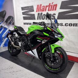 KAWASAKI Ninja 650