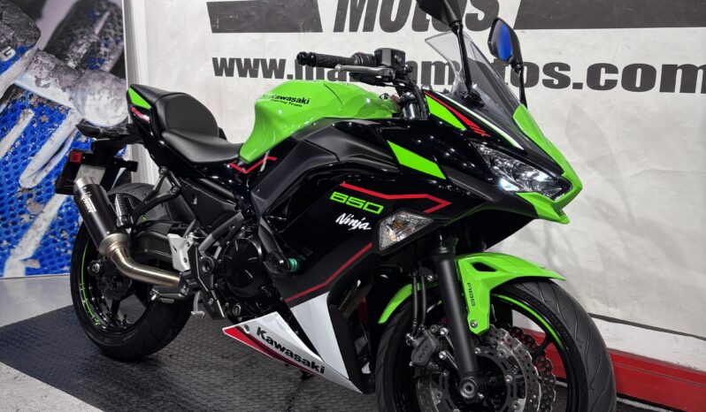 KAWASAKI Ninja 650