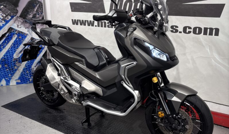 TRIUMPH TIGER 900 GT PRO